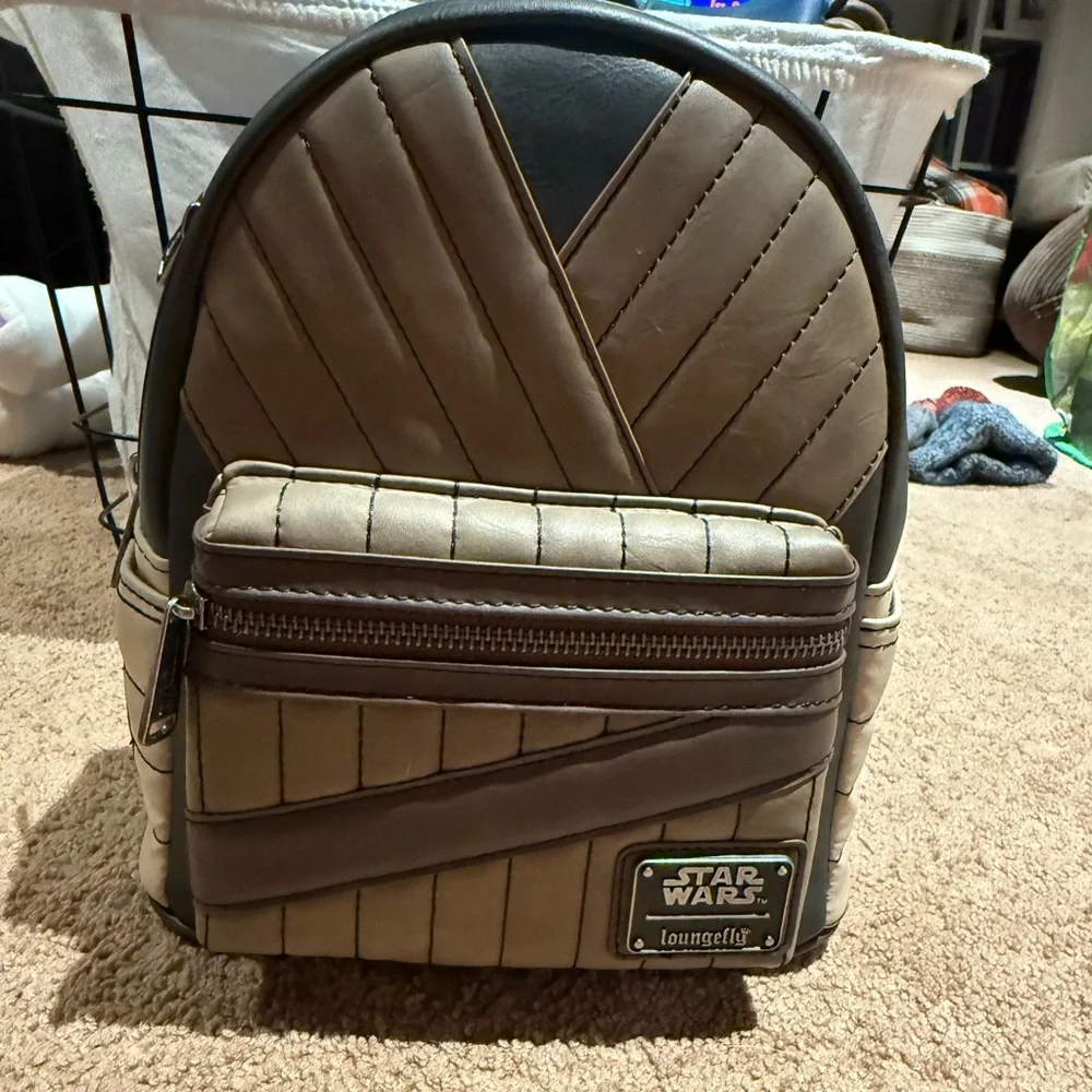 Loungefly Rey Mini Backpack NWT - Picture 2 of 4